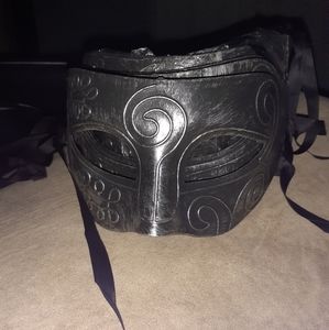 Masquerade mask